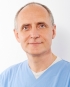 Portrait Dr. Volker Ludwig, Zahnarztpraxis Dr. Ludwig und Kollegen, Fürth, Oralchirurg (Fachzahnarzt für Oralchirurgie), Zahnarzt, Implantologie: Knochenaufbau, Kinderzahnheilkunde, Endodontie (Wurzelbehandlung mit Mikroskop)