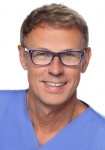 Portrait Prof. Dr. Hans-Peter Jöhren, Zahnklinik Bochum, Therapiezentrum für Zahnbehandlungsangst, Bochum, Zahnarzt, Oralchirurg (Fachzahnarzt für Oralchirurgie)