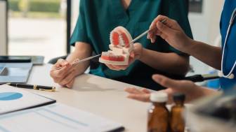 Der große Vergleich: Worauf Patienten bei einer Zahnzusatzversicherung besonders achten müssen