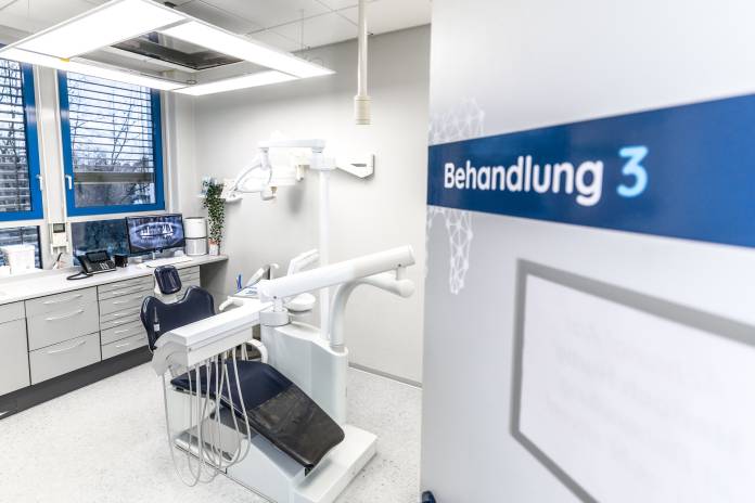 , Henoch Hurtig, Zahnarzt Nürnberg - dentHOCH3 Zahnarztpraxis Henoch Hurtig, Nürnberg, Zahnarzt