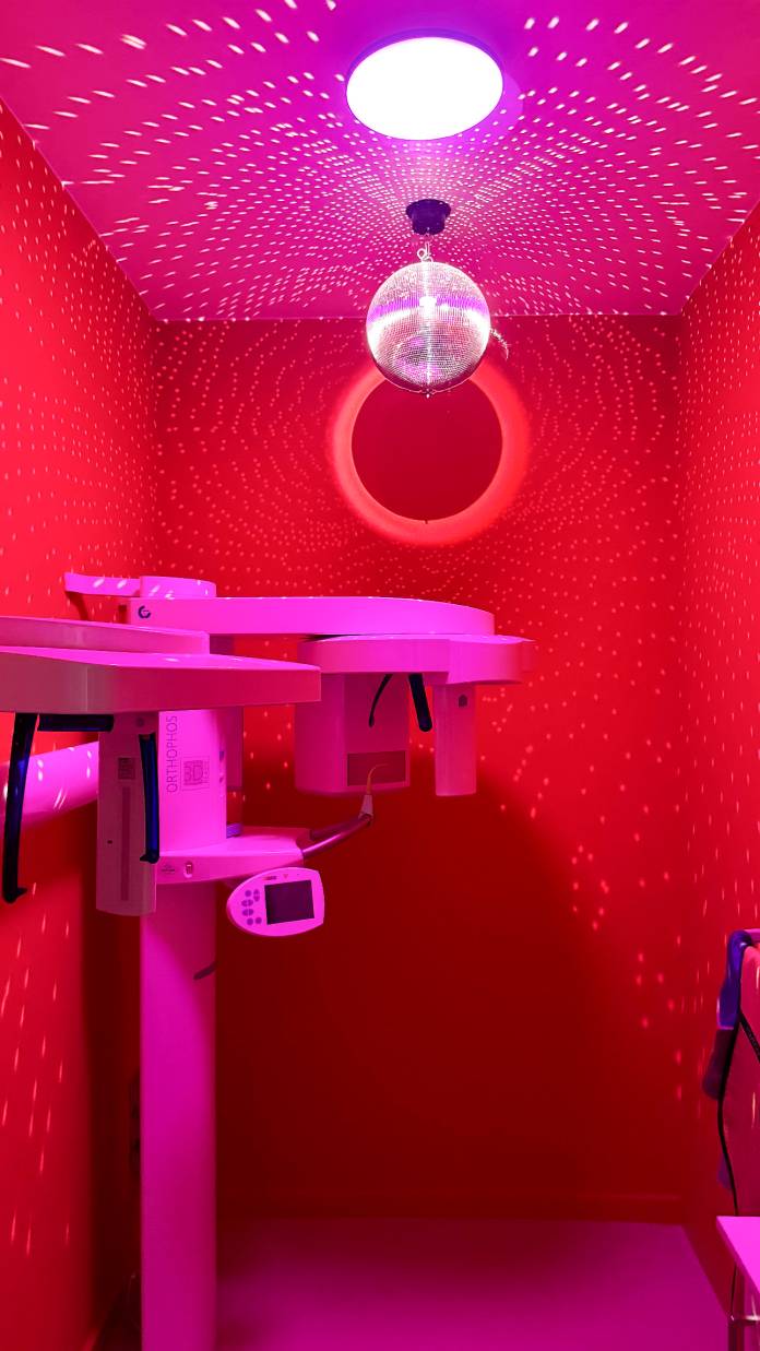 , Dr. Felix Schneiderhan, Traumlächeln Berlin, Berlin, Kieferorthopäde (Fachzahnarzt für Kieferorthopädie)